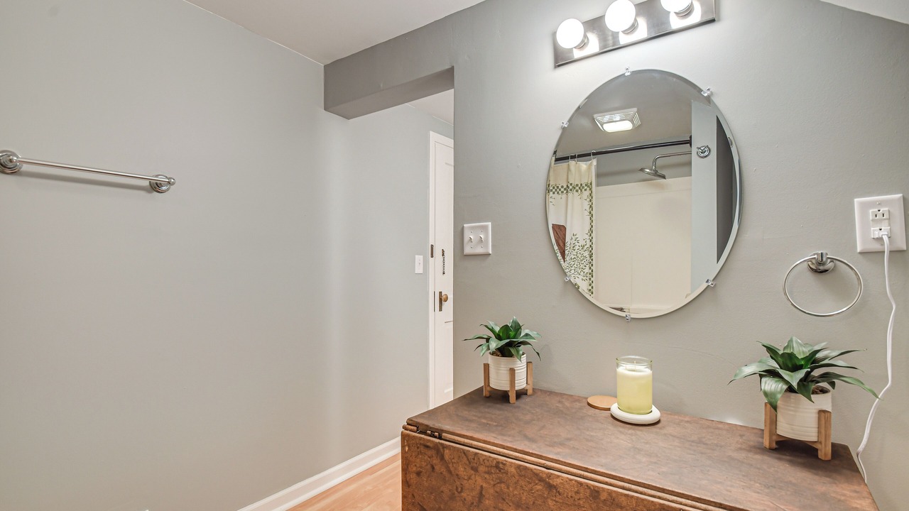 Photo of Bathroom in Biggsville