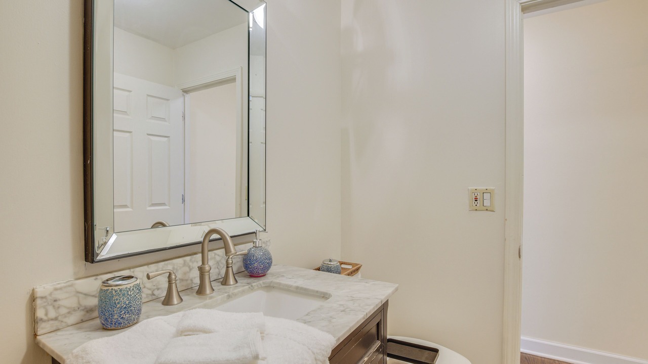 Photo of Bathroom in Skokie