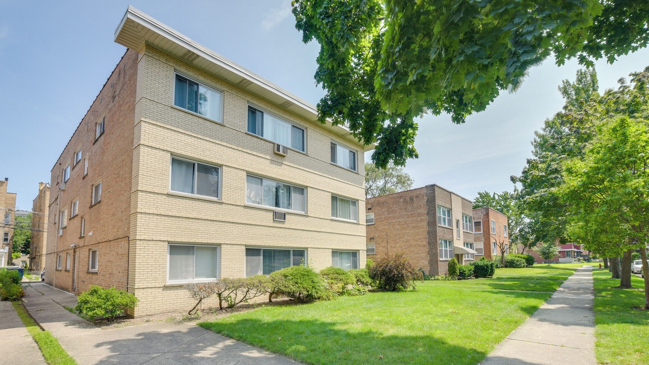 Photo of Outdoor in Skokie
