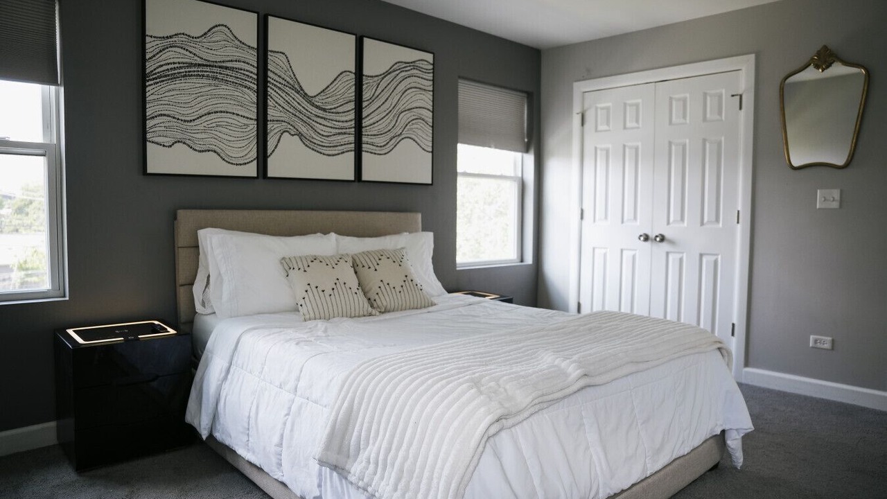 Photo of Bedroom in Belmont Cragin