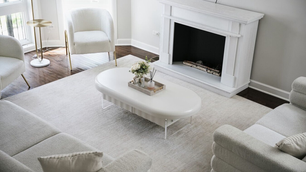 Photo of Livingroom in Belmont Cragin