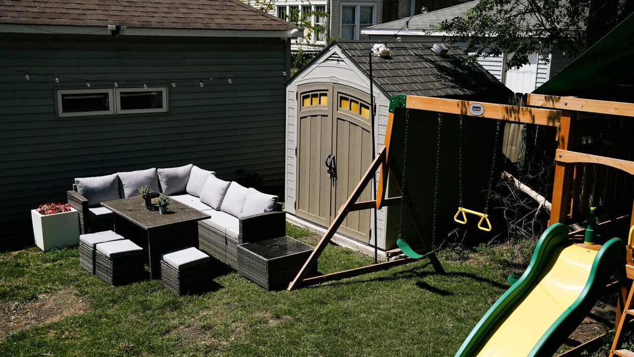 Photo of Outdoor in Belmont Cragin