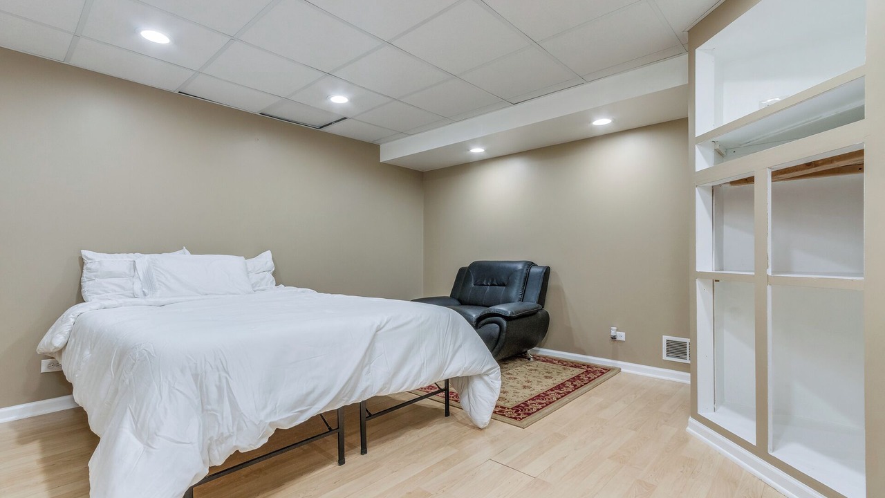 Photo of Bedroom in Bolingbrook