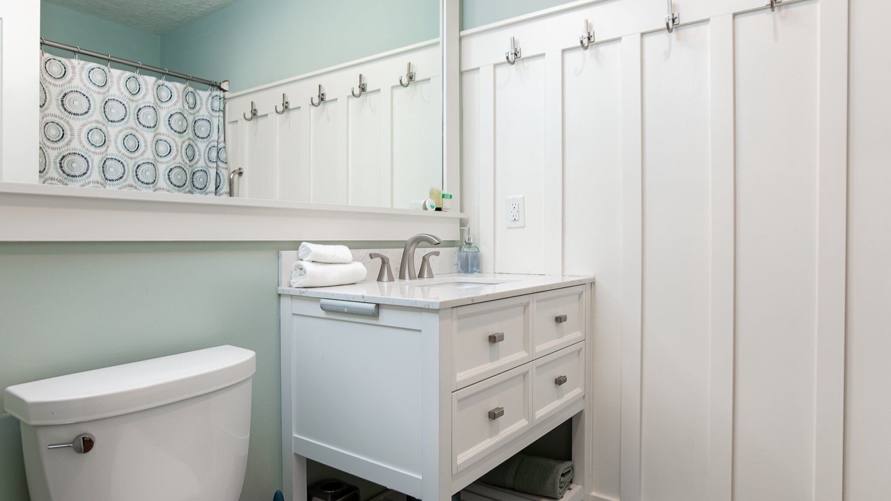 Photo of Bathroom in Manteno
