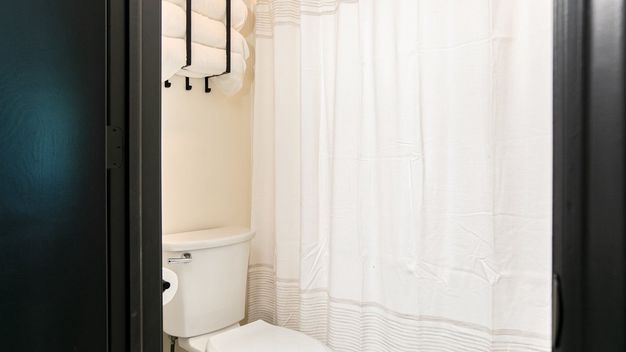 Photo of Bathroom in Manteno