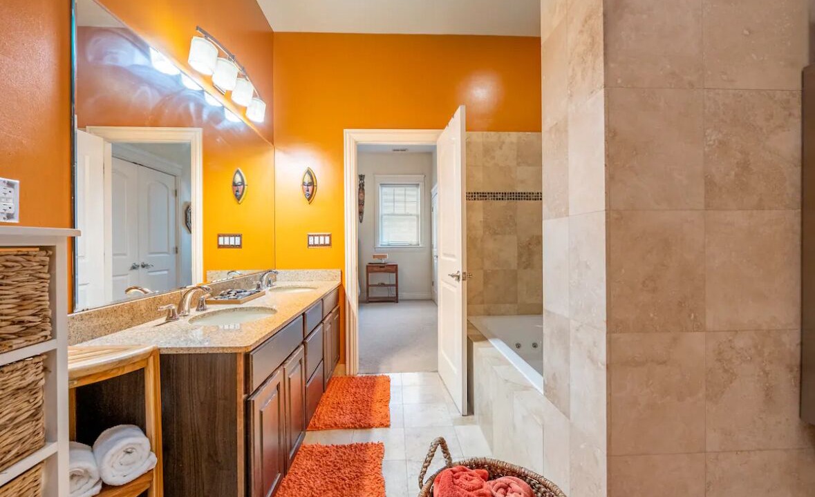 Photo of Bathroom in Kenwood