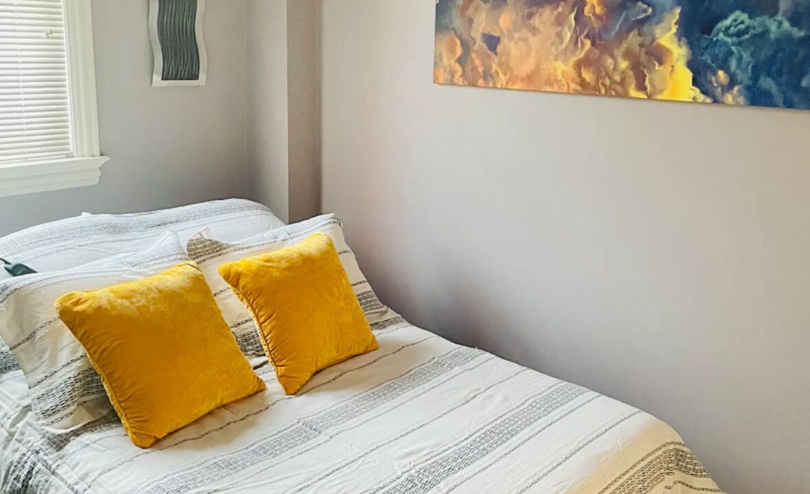 Photo of Bedroom in Kenwood