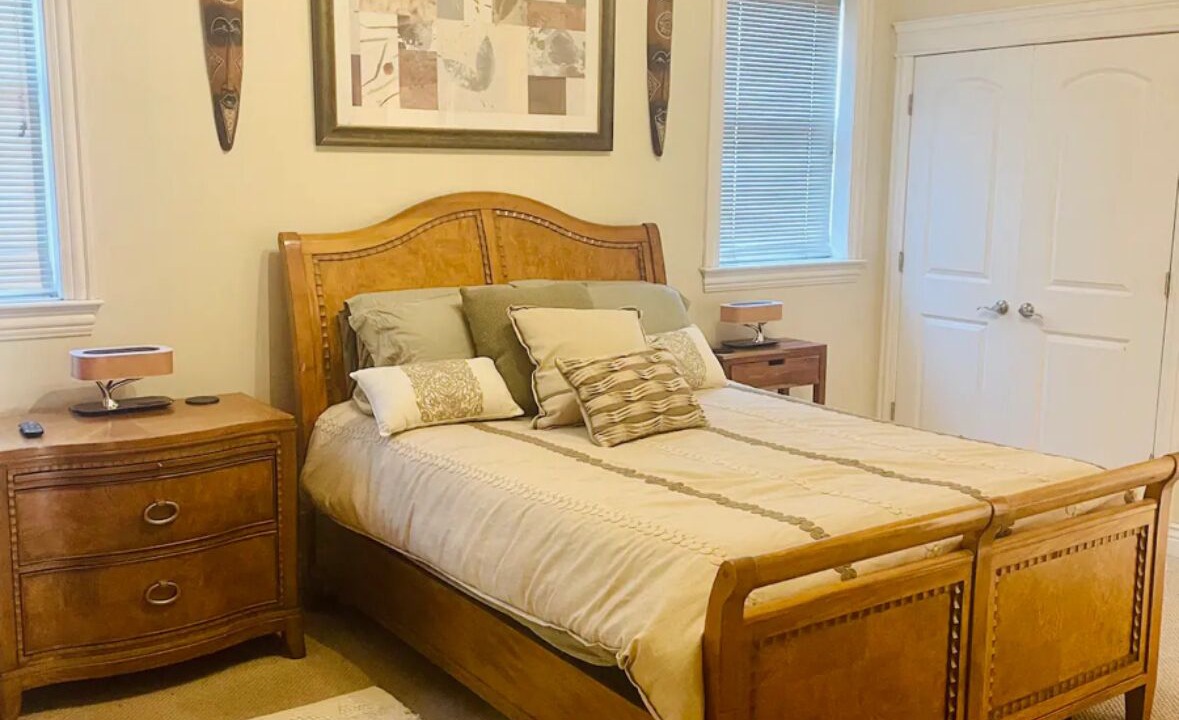 Photo of Bedroom in Kenwood
