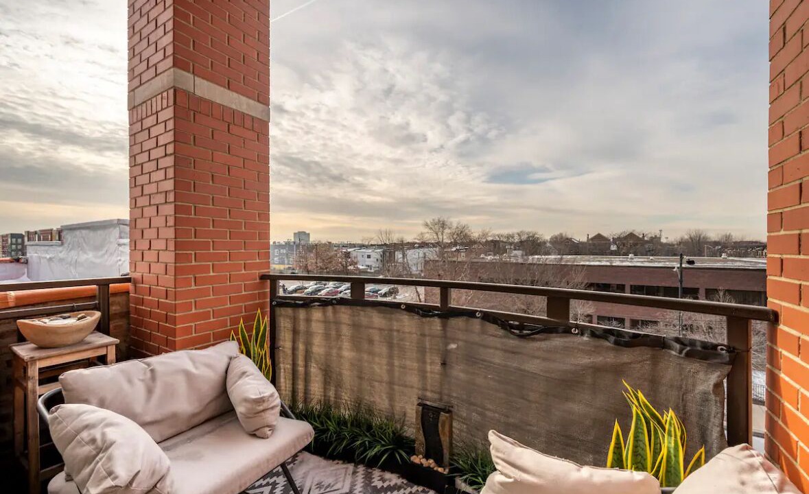 Photo of Patio Balcony in Kenwood