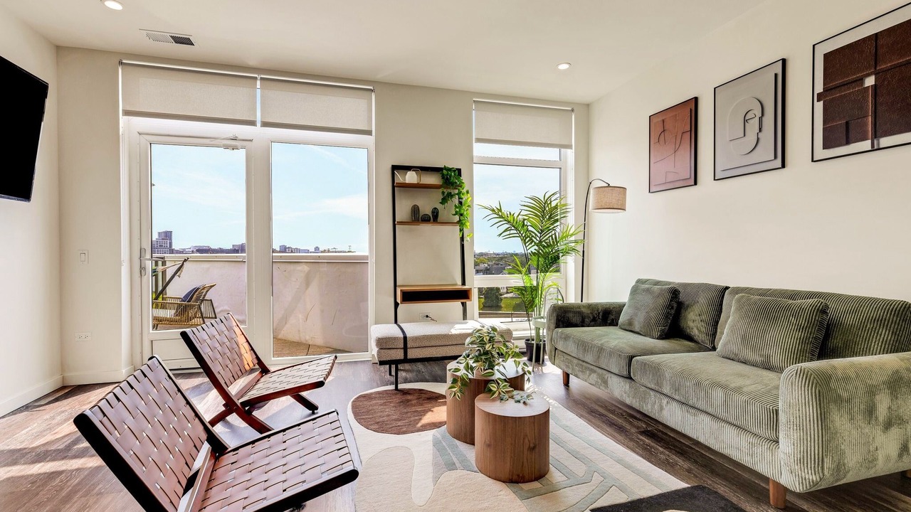 Photo of Bedroom in River West