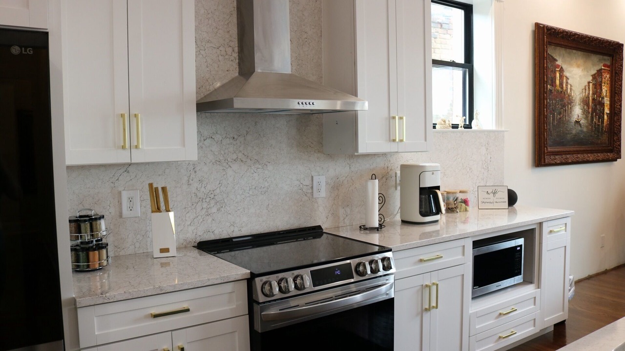 Photo of Kitchen in Metropolis