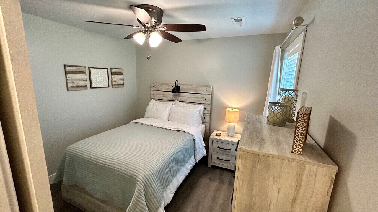 Photo of Bedroom in Quincy