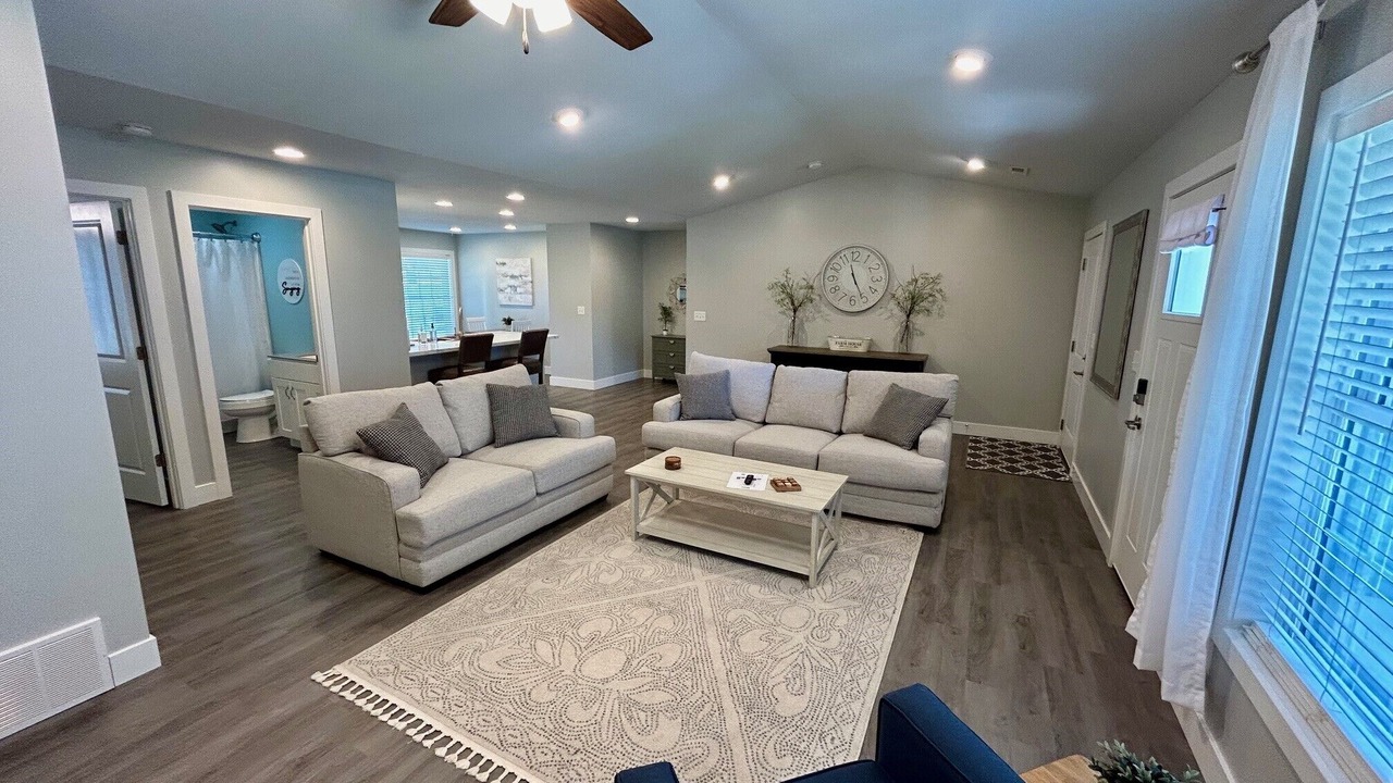 Photo of Livingroom in Quincy