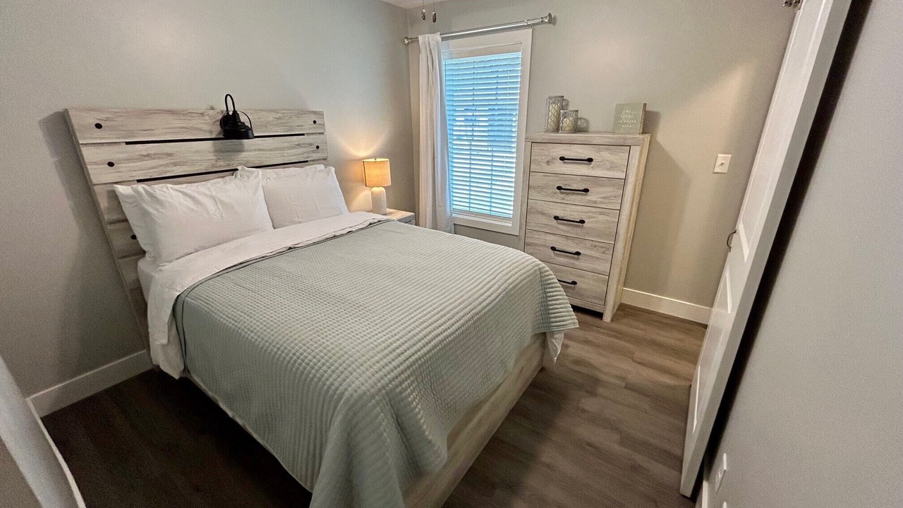 Photo of Bedroom in Quincy