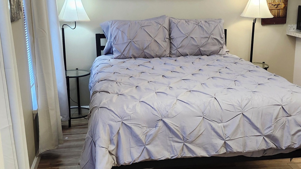 Photo of Bedroom in Galena
