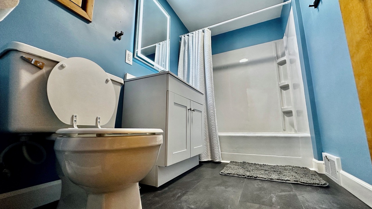 Photo of Bathroom in West Peoria