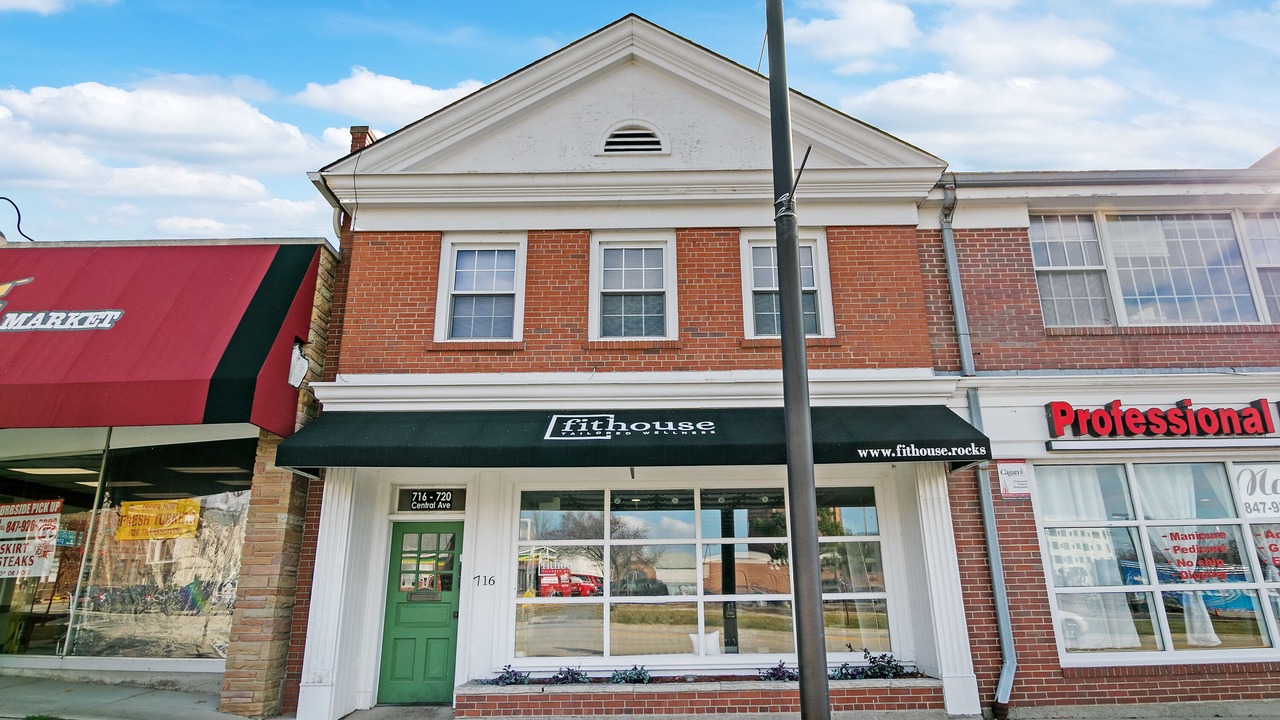 Photo of Outdoor in Highland Park