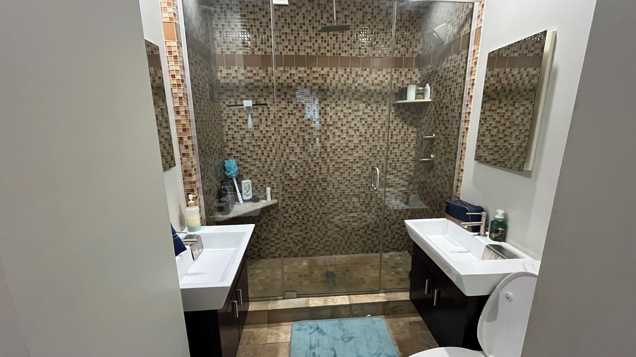 Photo of Bathroom in Avondale