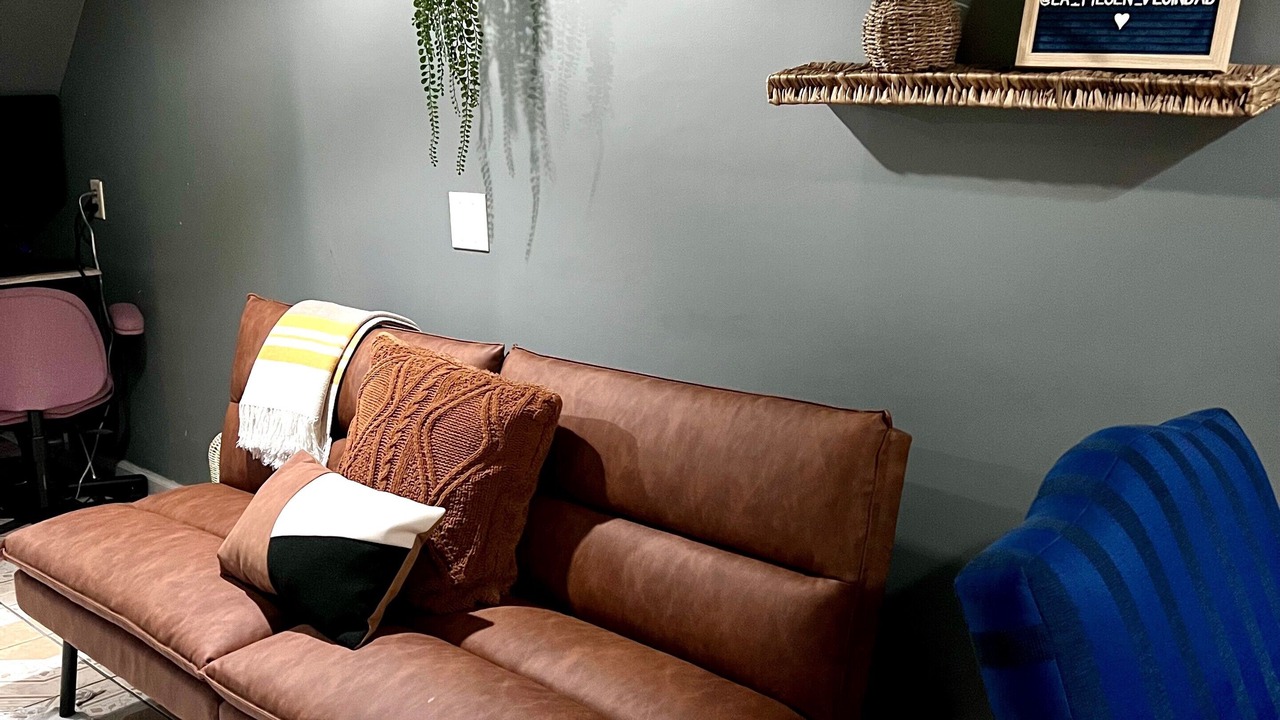 Photo of Livingroom in Heart of Chicago