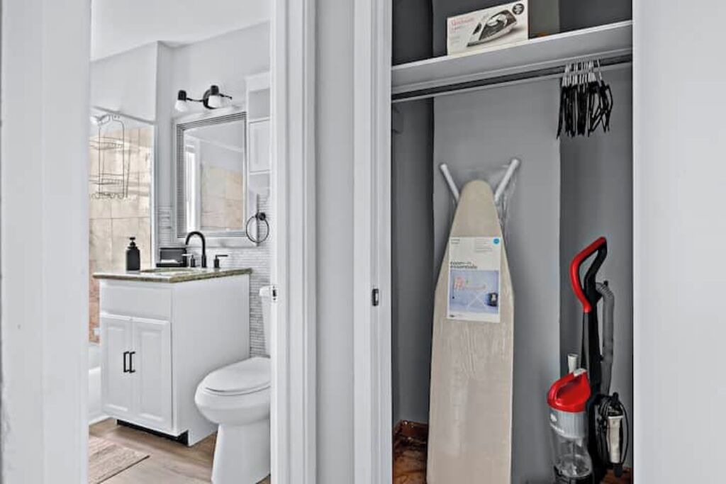 Photo of Bathroom in Waukegan