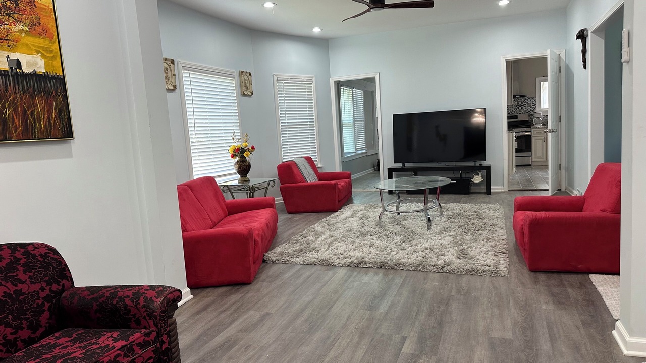 Photo of Livingroom in North Chicago