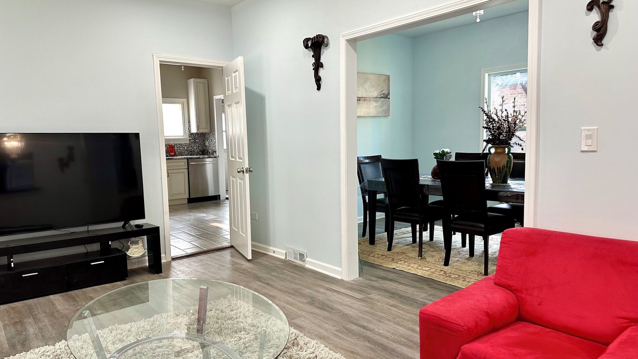 Photo of Livingroom in North Chicago