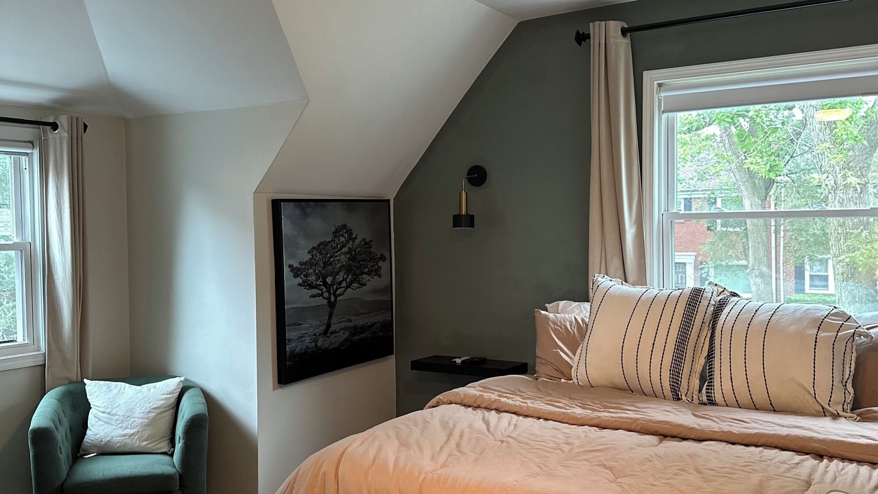 Photo of Bedroom in South Shore