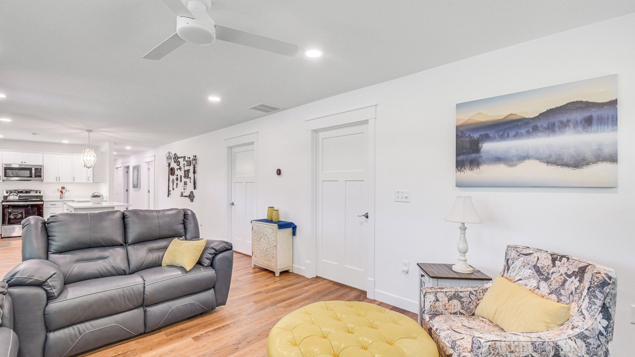 Photo of Livingroom in Morrison