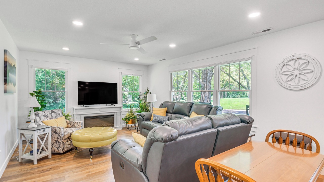 Photo of Livingroom in Morrison