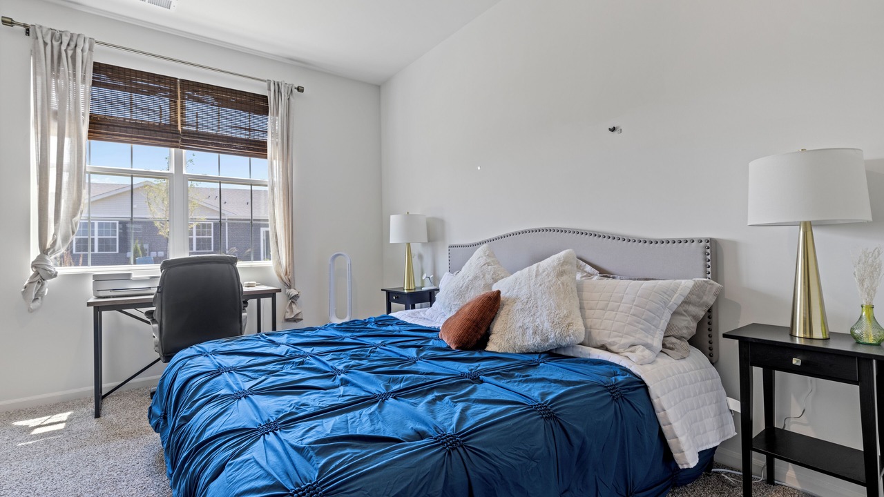 Photo of Bedroom in Solon Mills