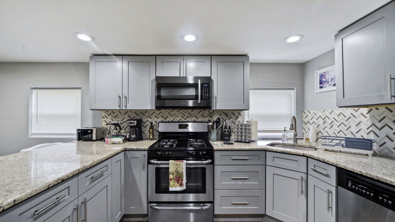 Photo of Kitchen in Cragin