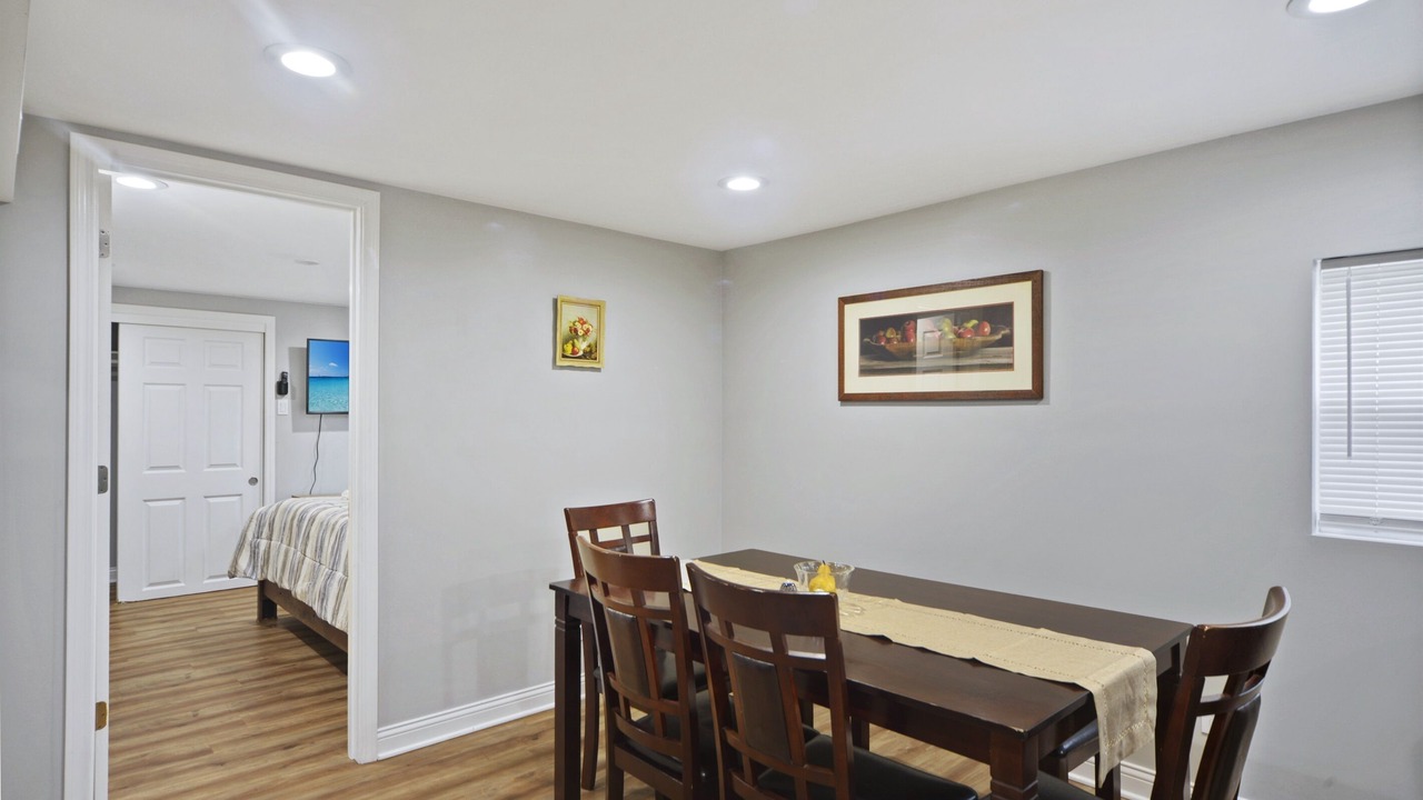 Photo of Bedroom in Cragin