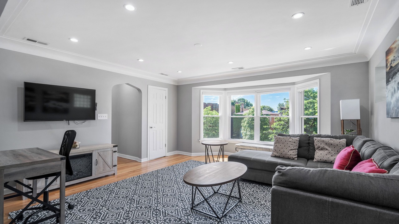 Photo of Livingroom in Cragin