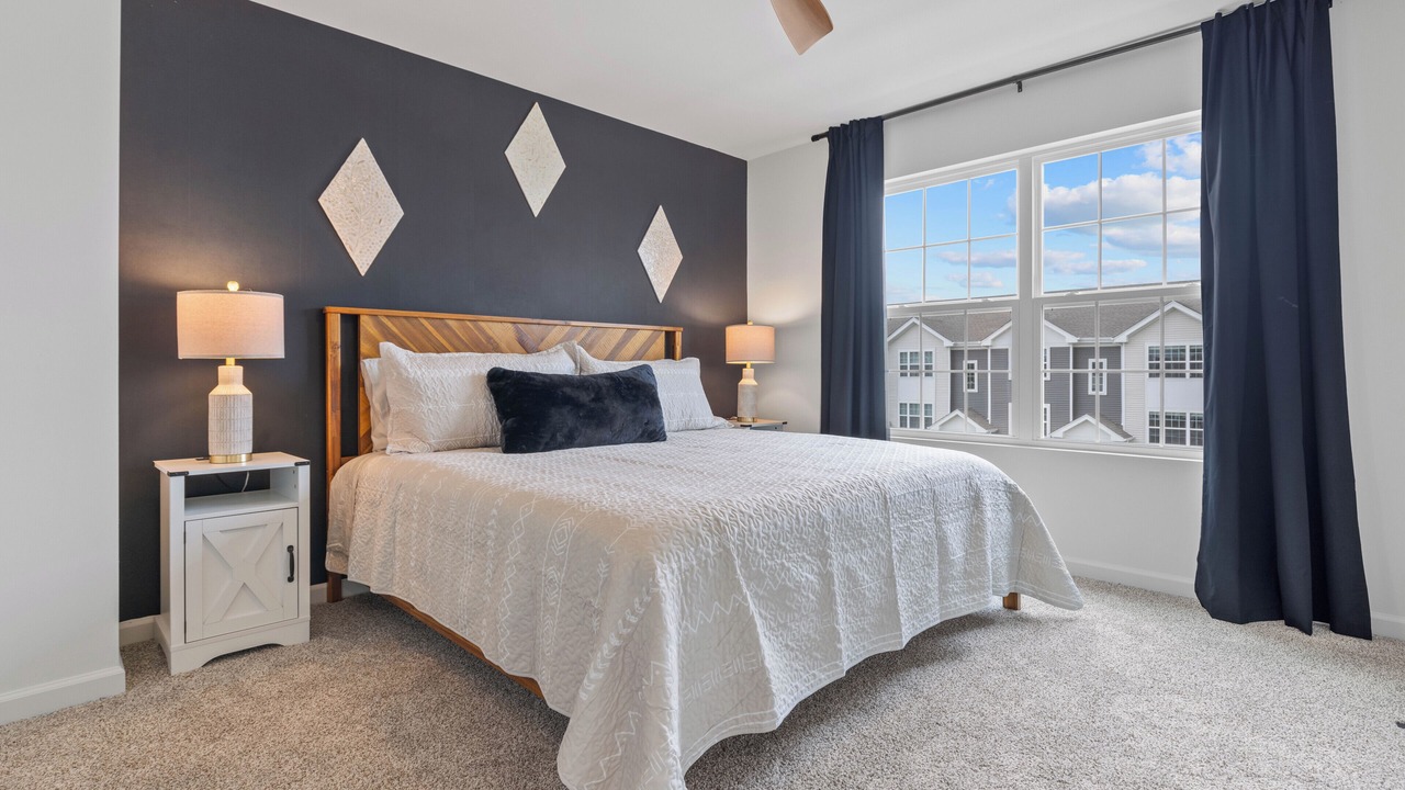 Photo of Bedroom in Solon Mills