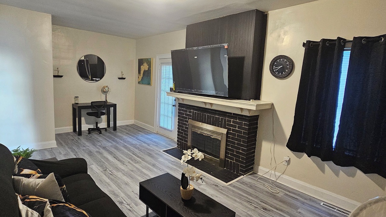 Photo of Livingroom in Danville