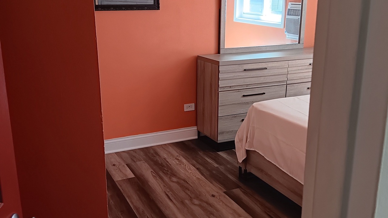 Photo of Bedroom in Garfield Ridge
