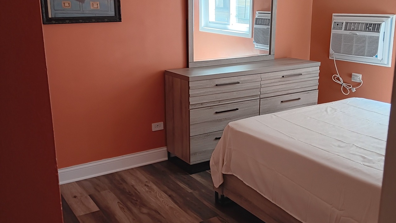 Photo of Bedroom in Garfield Ridge