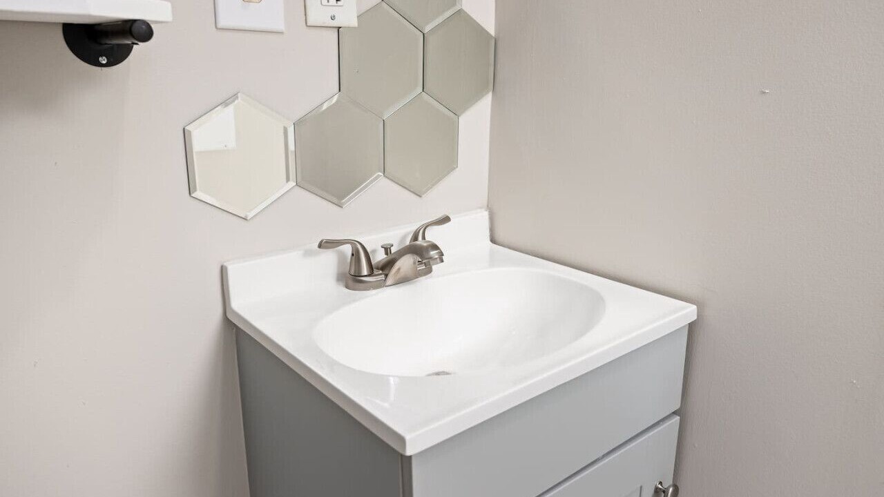Photo of Bathroom in Groveland