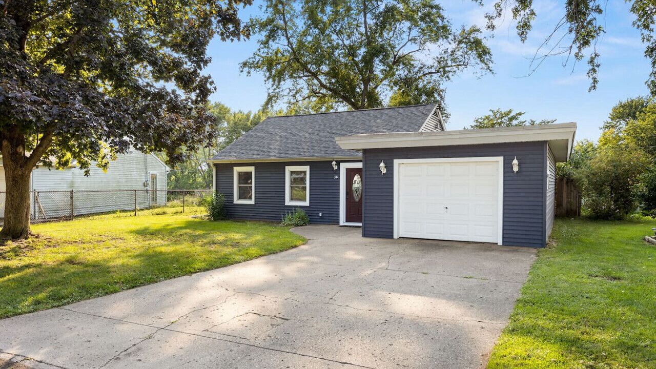 Photo of Outdoor in Groveland