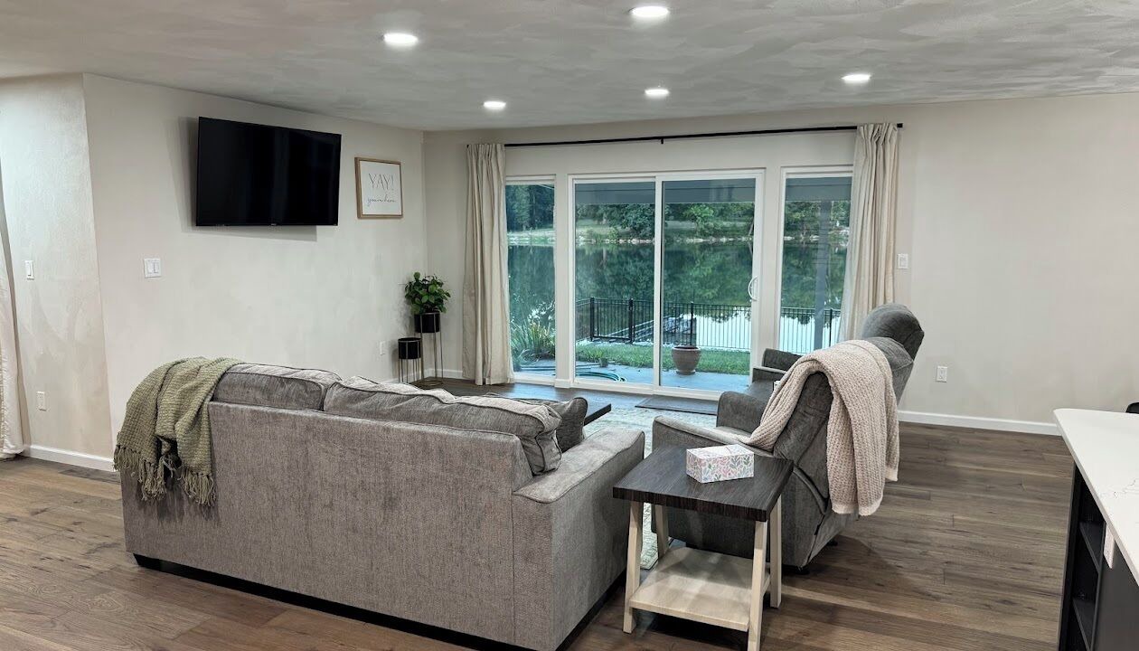Photo of Livingroom in Washington County