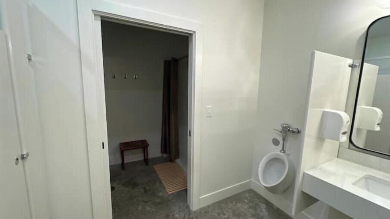 Photo of Bathroom in Laura