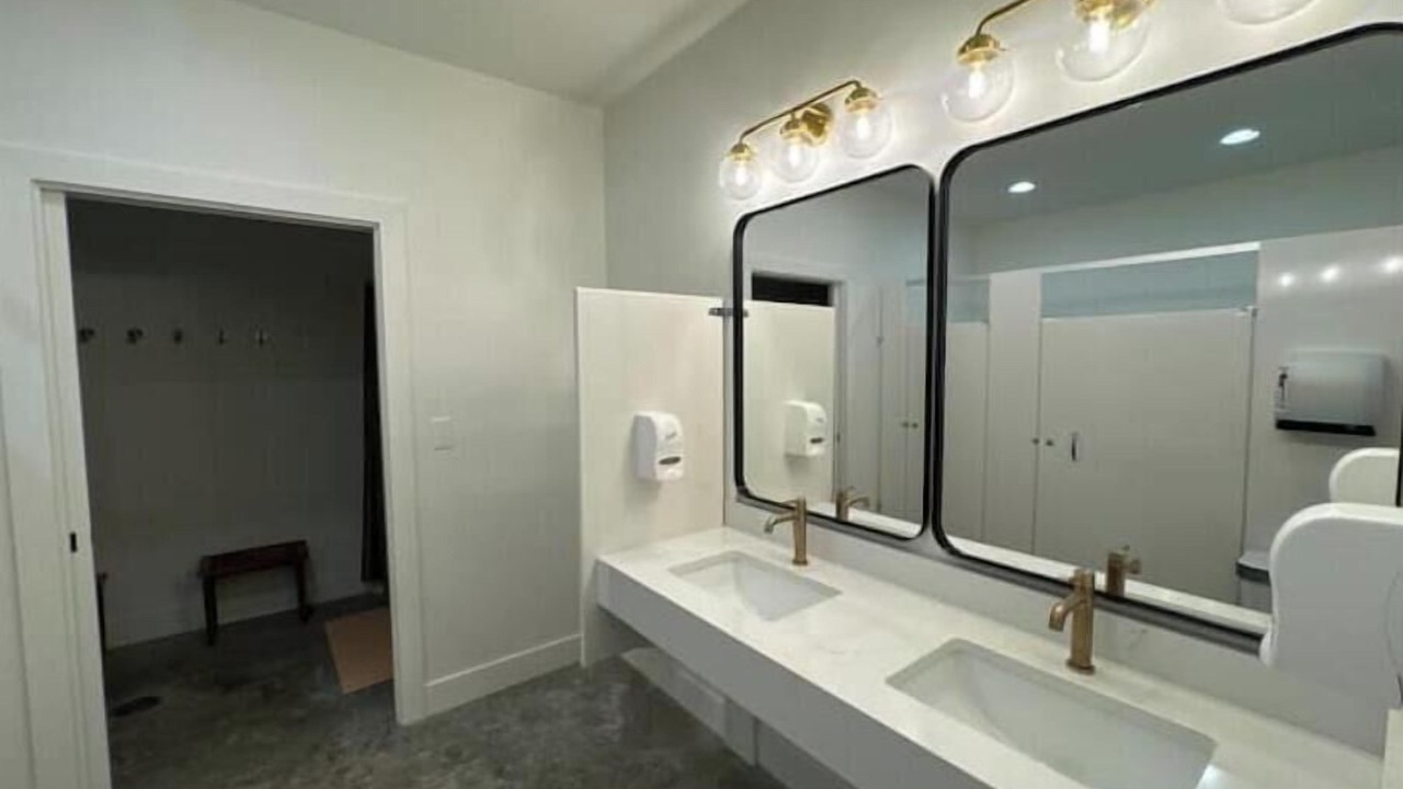 Photo of Bathroom in Laura