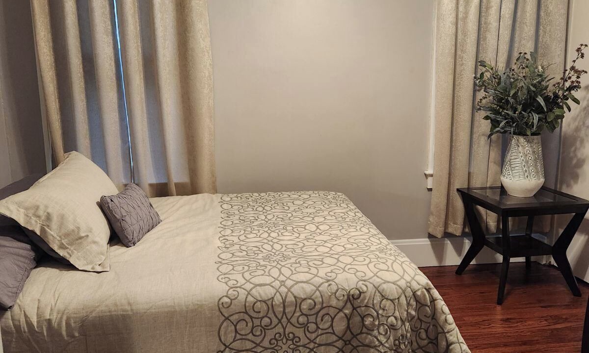 Photo of Bedroom in Springfield