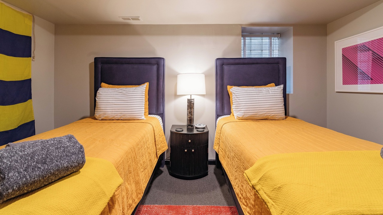 Photo of Bedroom in North Center