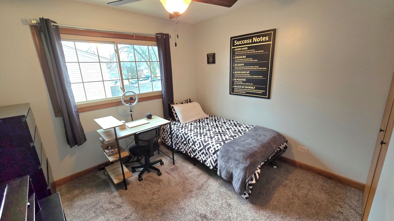 Photo of Bedroom in Fox Valley