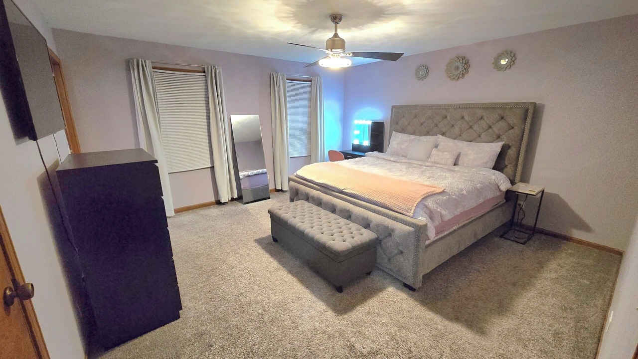 Photo of Bedroom in Fox Valley