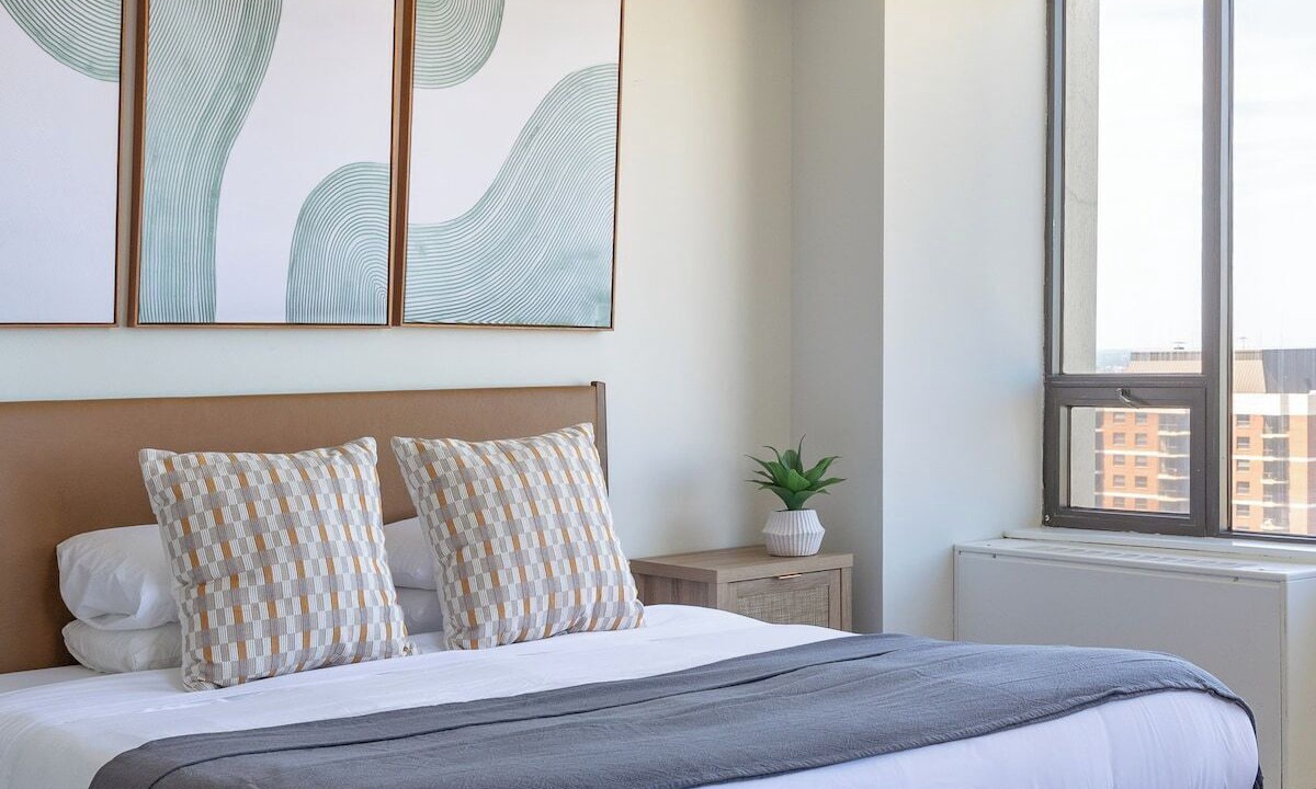Photo of Bedroom in Rush and Division