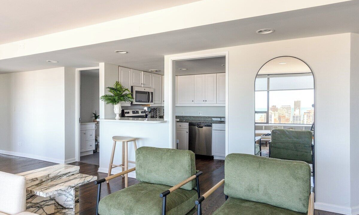 Photo of Livingroom in Rush and Division