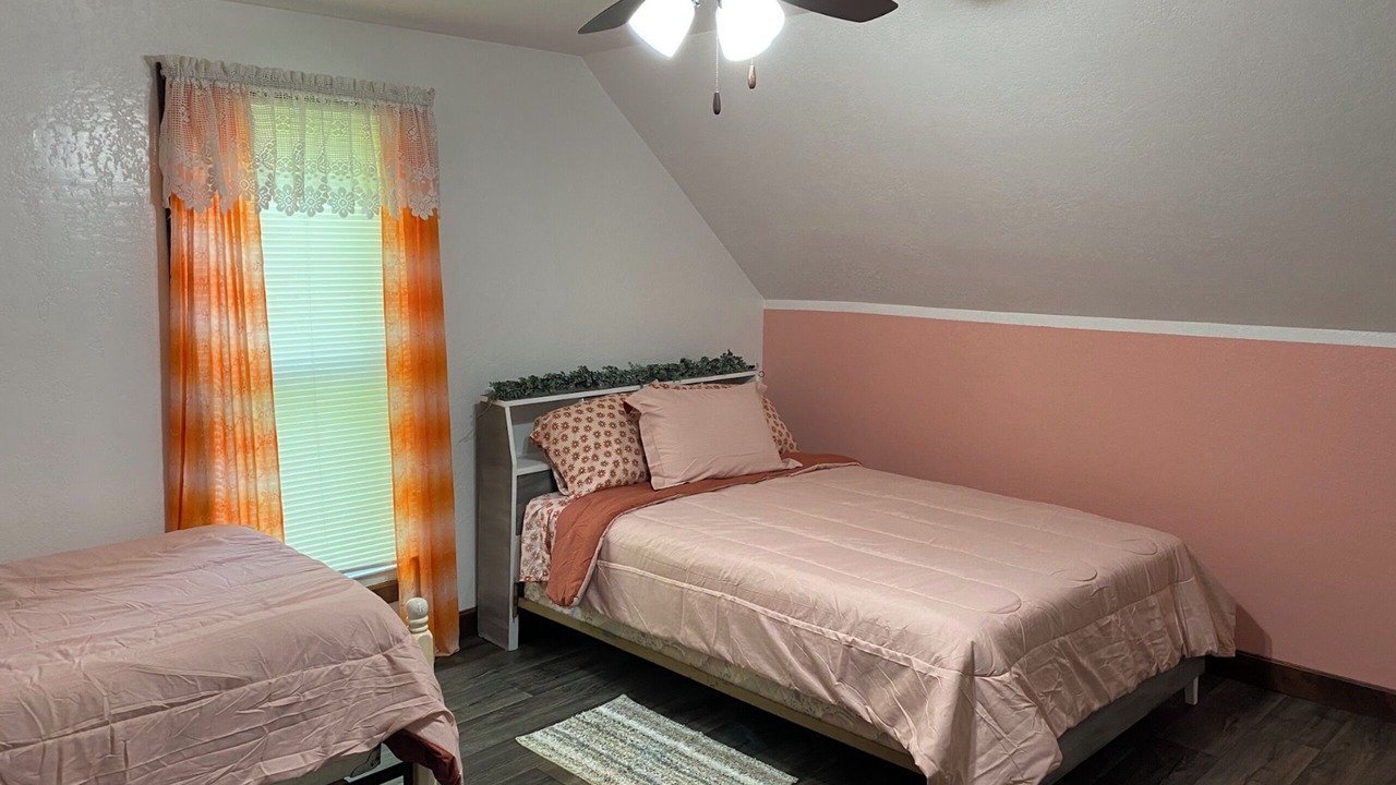 Photo of Bedroom in Flat Rock