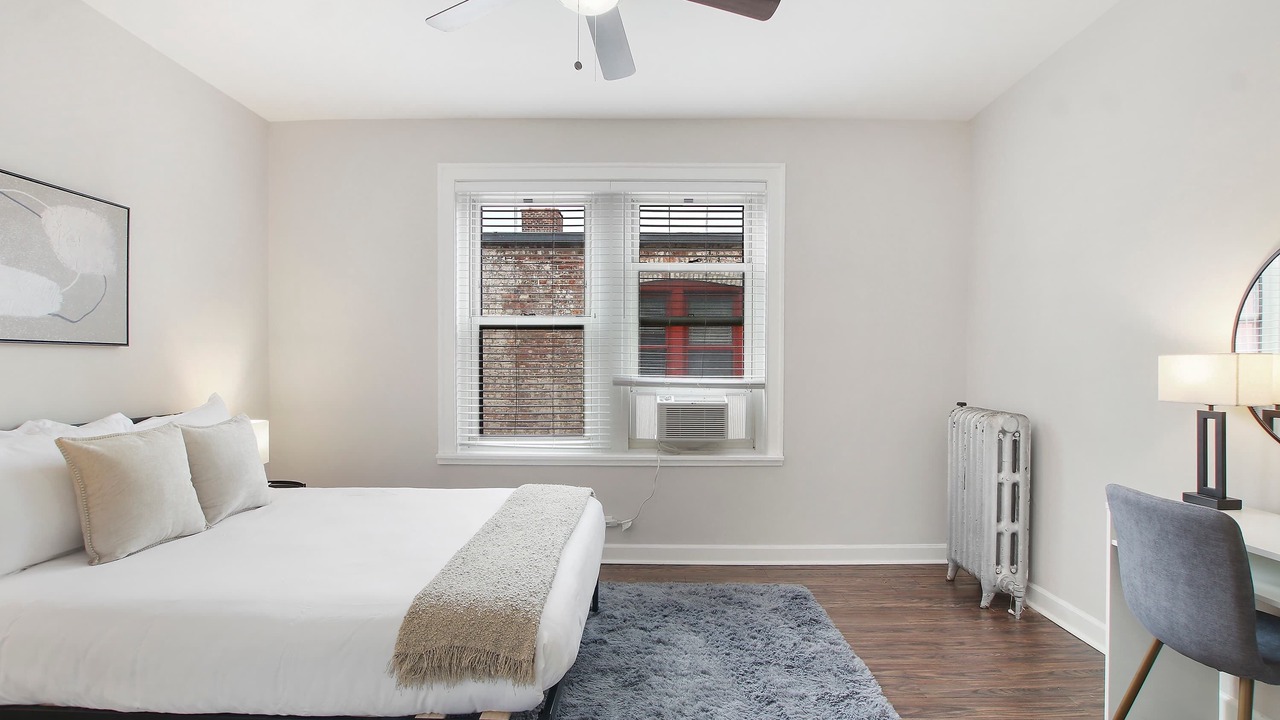 Photo of Bedroom in Hyde Park